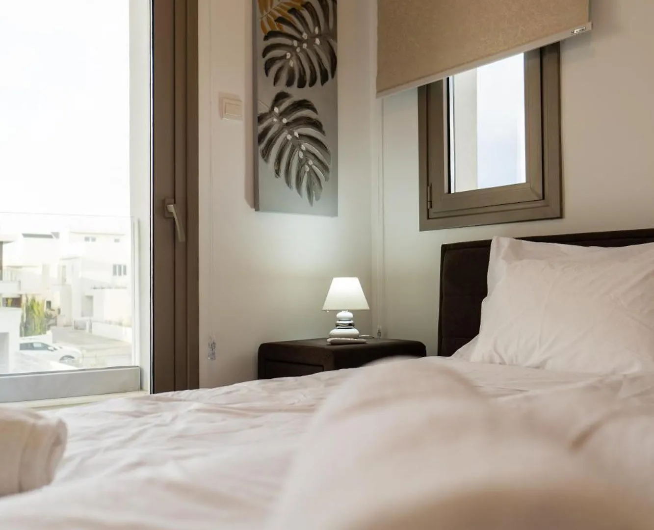 Hubstay - Seaview Villa Oriana In Larnaca, 10 Min Walk To The Beach Cyprus